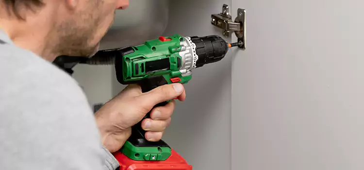 Commercial Door Hinge Repair Bay City
