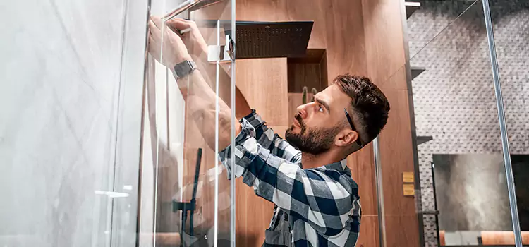 Replace Shower Doors with Frameless Bay City