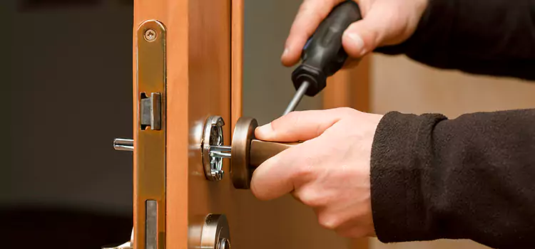 Semi Truck Locksmith Bay City