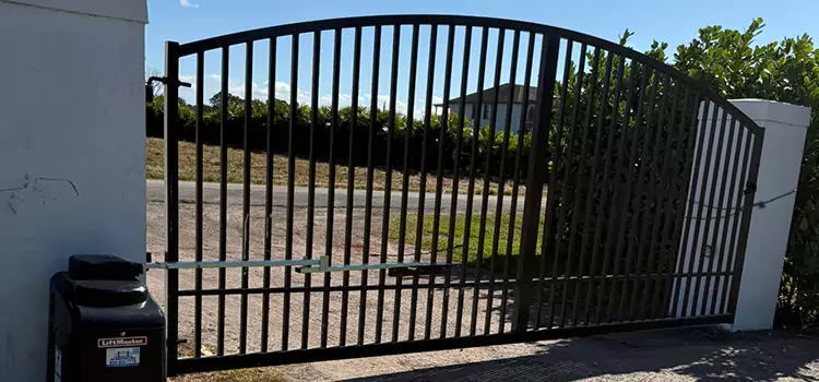 Driveway Fence Repair Bay City
